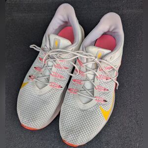 Nike Quest 2 CU4827-001 Vast Gray/Digital Pink Athletic Shoes Women's Size 10